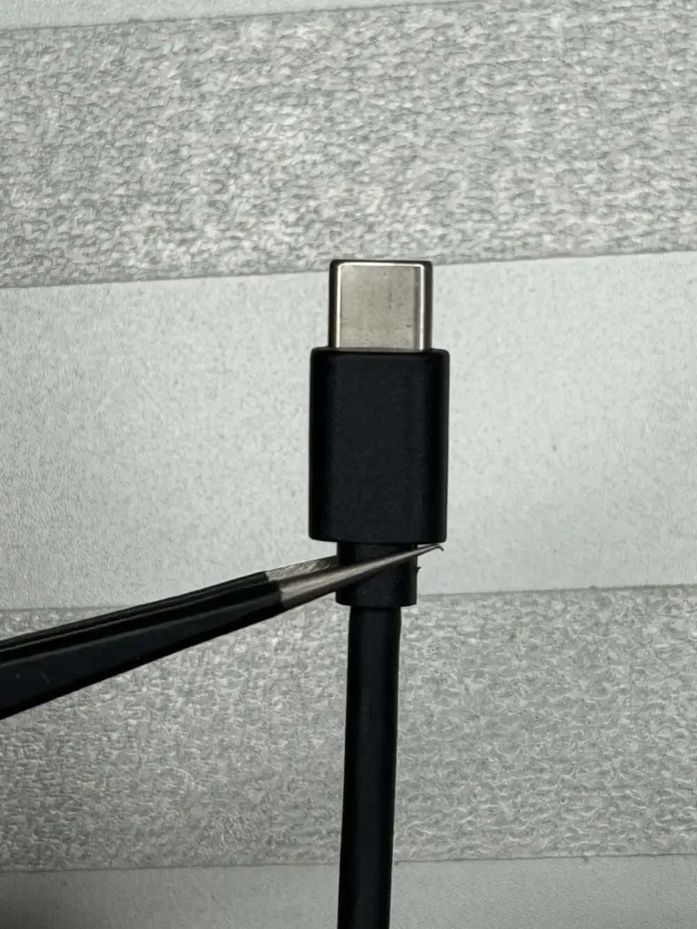Generic 140W USB-C Power Adapter Model P14A1